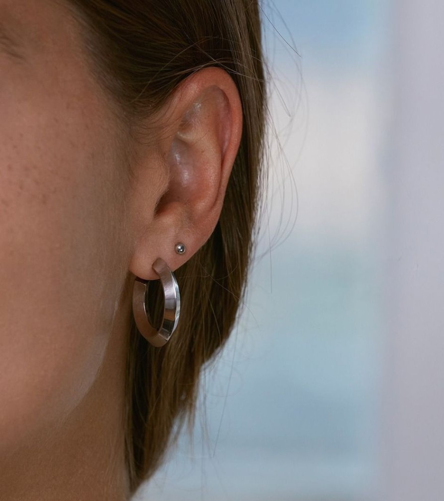 Orhangen Edblad | Plain Studs Steel